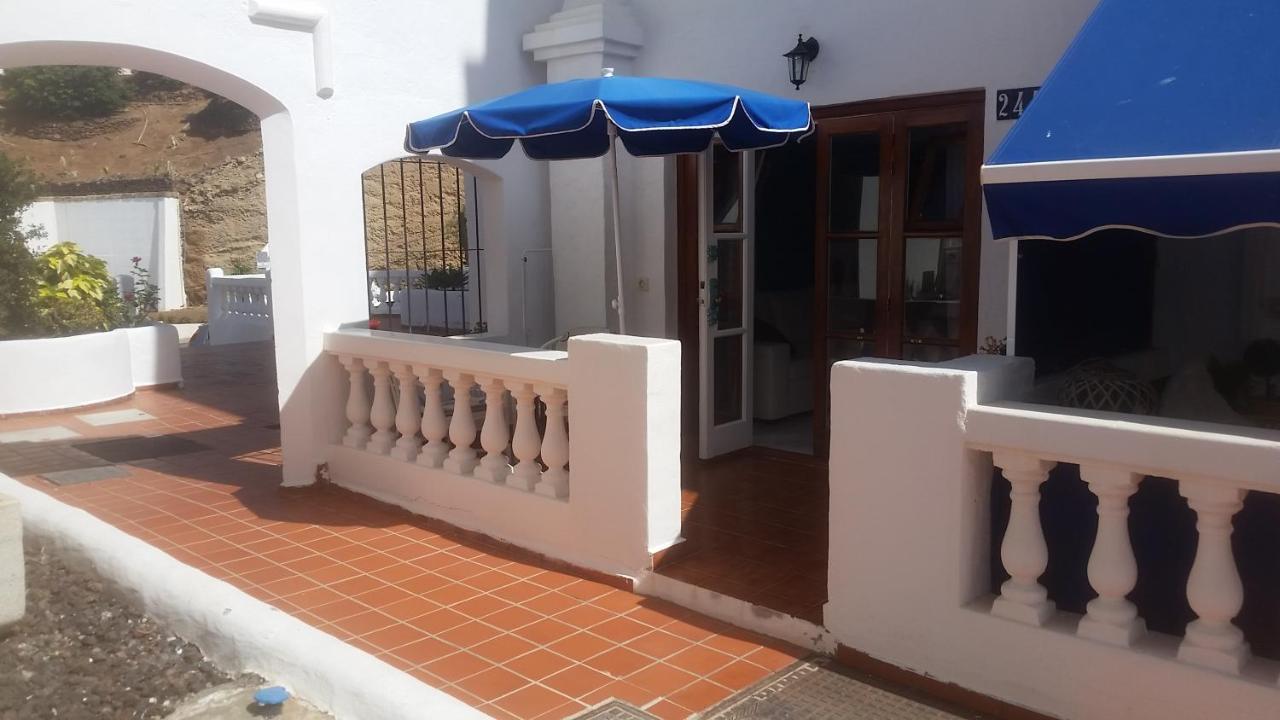 Ocean Dreams Suite Los Cristianos Hill Heated Pool Exterior photo