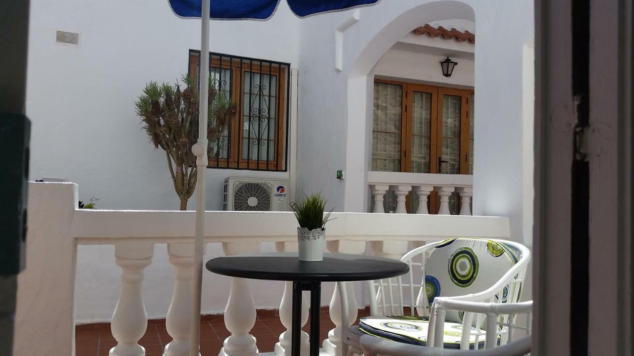 Ocean Dreams Suite Los Cristianos Hill Heated Pool Exterior photo